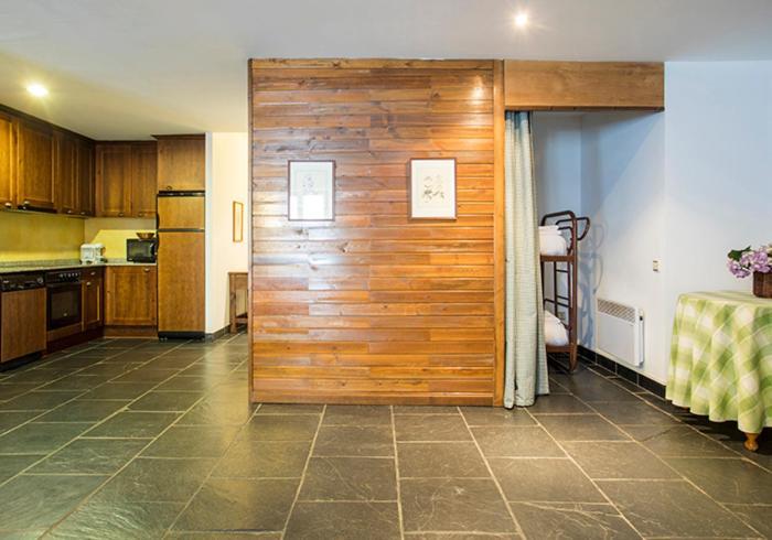 Apartamentos Linsoles Eriste Extérieur photo