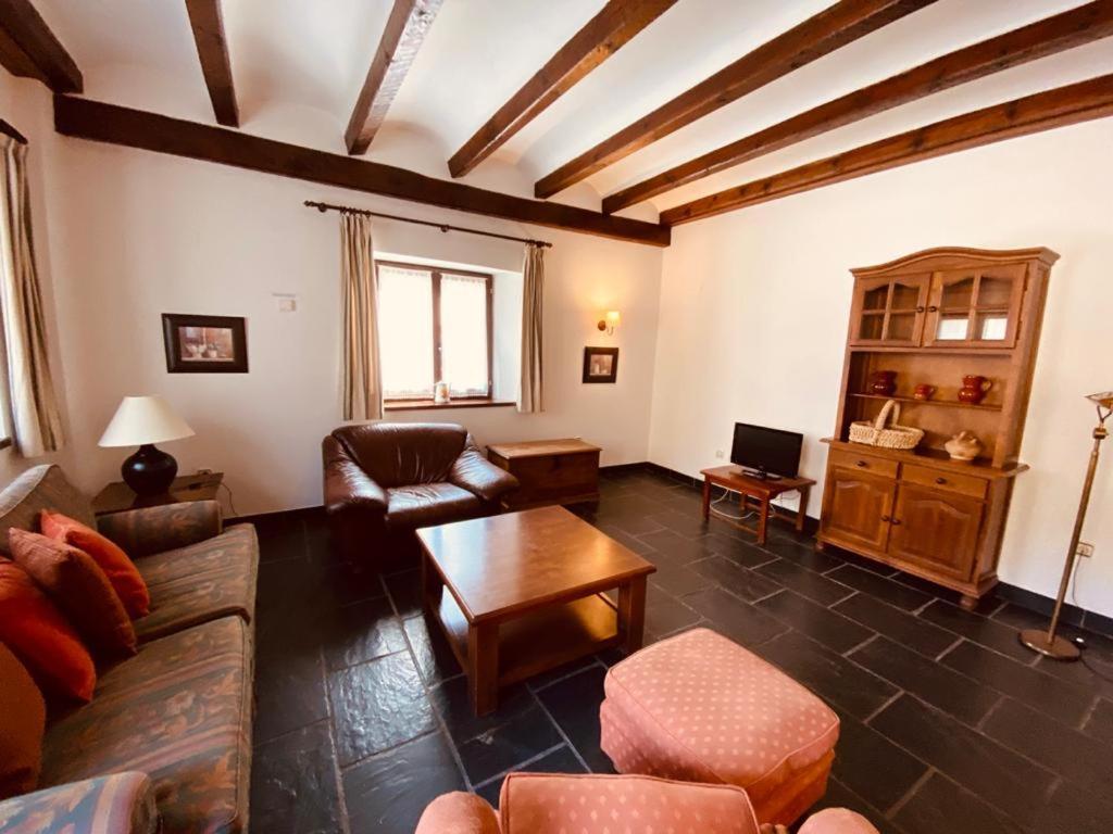 Apartamentos Linsoles Eriste Extérieur photo