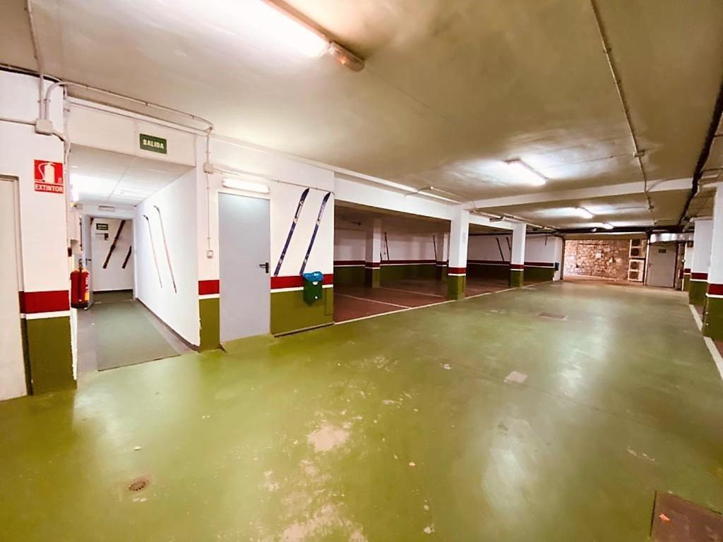 Apartamentos Linsoles Eriste Extérieur photo